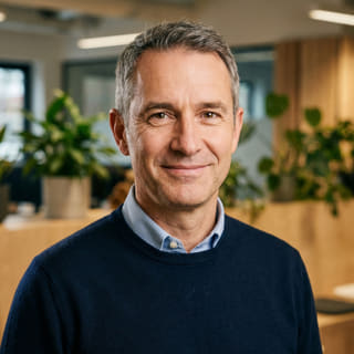 James Mitchell, Directeur Général de Lune Rendaure